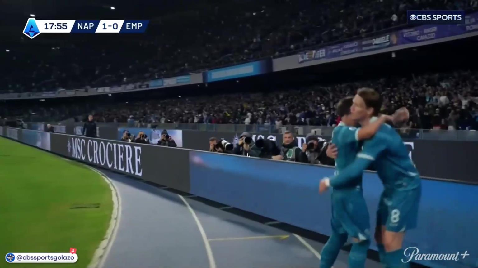 完美進(jìn)球！麥克托米奈中場帶球一條龍外圍勁射破門！